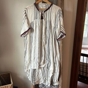 Lightweight coverup with embroidered accents